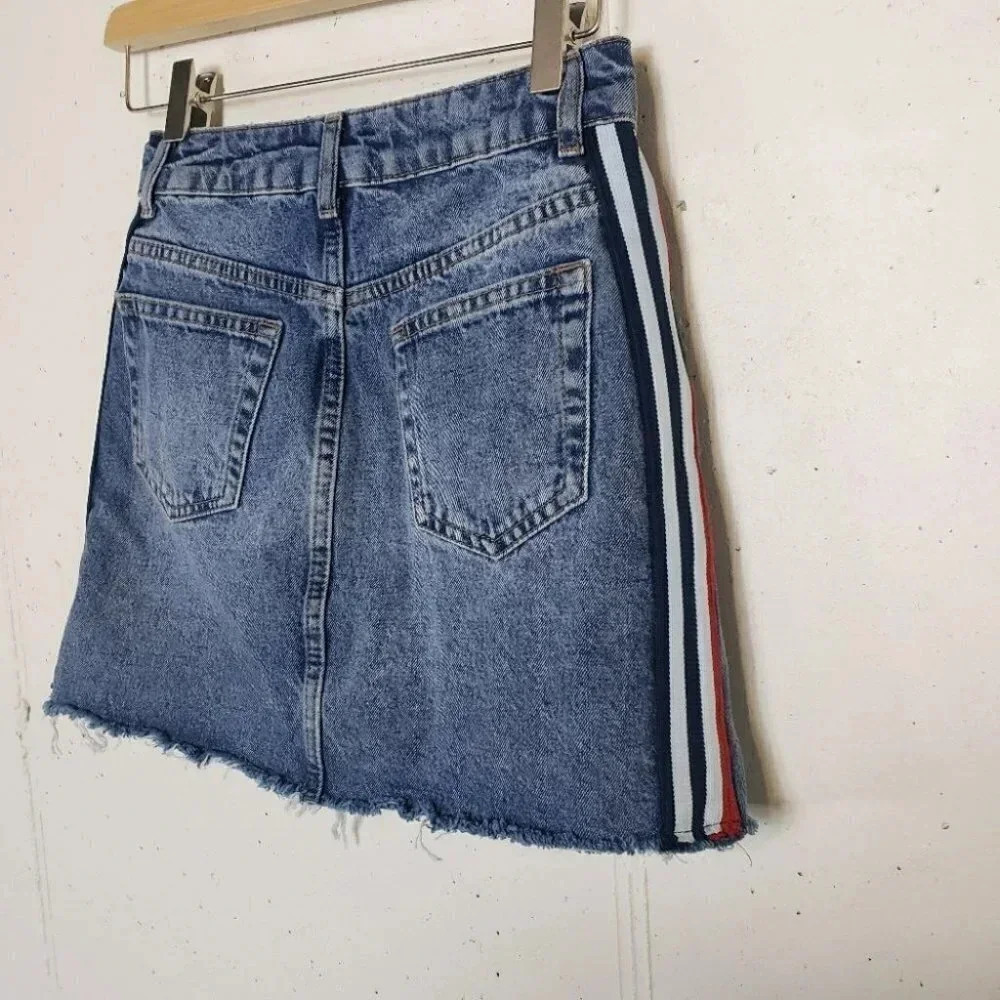 Top Shop Moto 4 jean skirt /racing‎ stripes - Picture 5 of 6